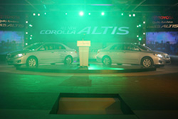 Corolla Altis
