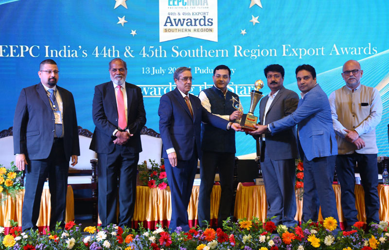 Toyota Kirloskar Motor Honoured with Prestigious EEPC Export Excellence Awards